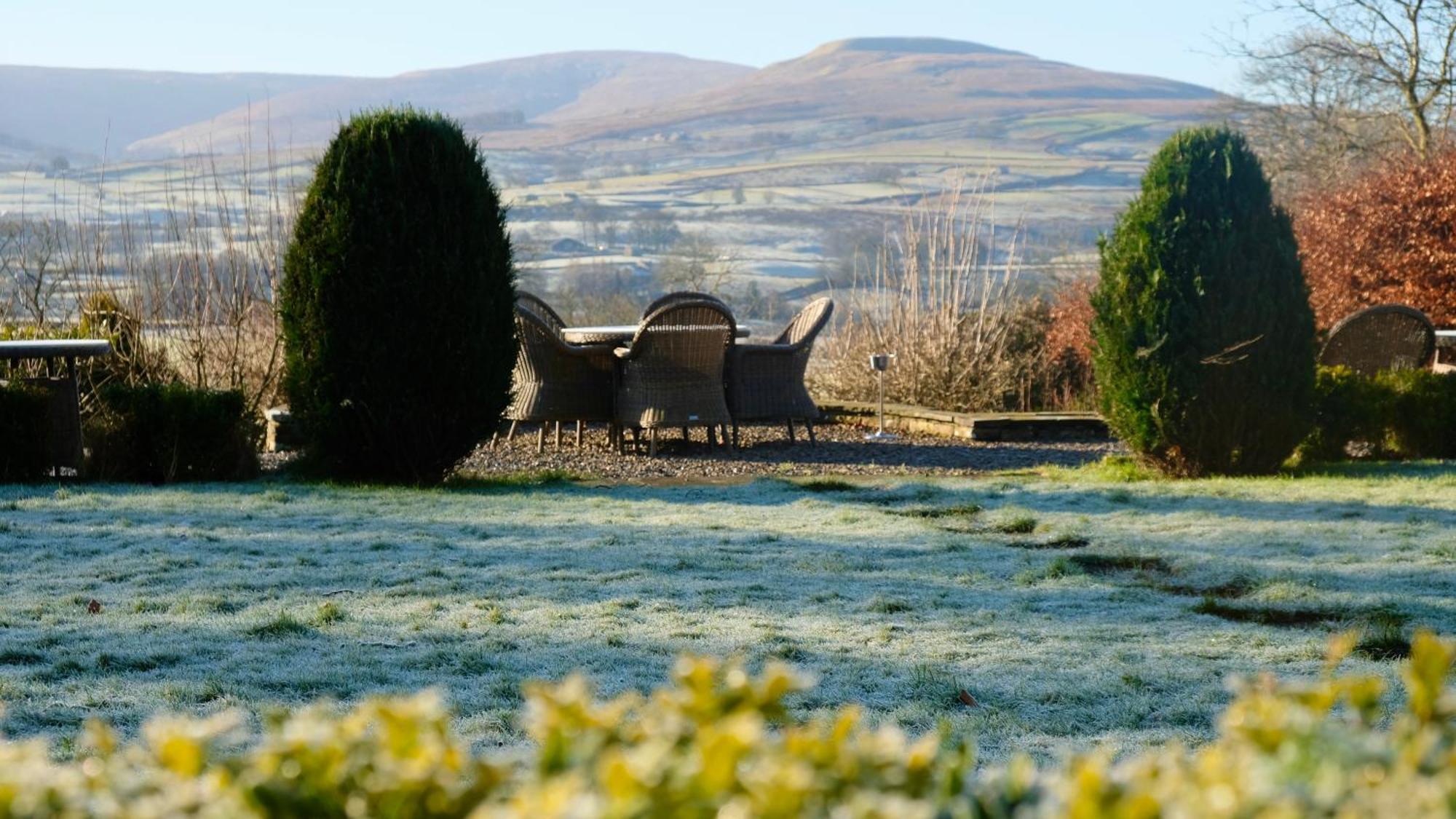 Simonstone Hall Hotel Hawes Extérieur photo